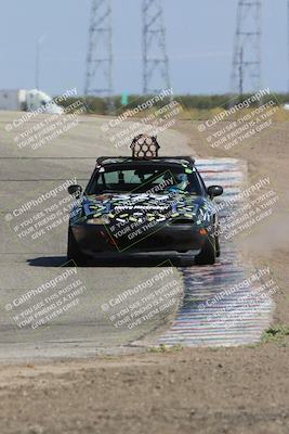 media/Oct-01-2023-24 Hours of Lemons (Sun) [[82277b781d]]/1045am (Outside Grapevine)/